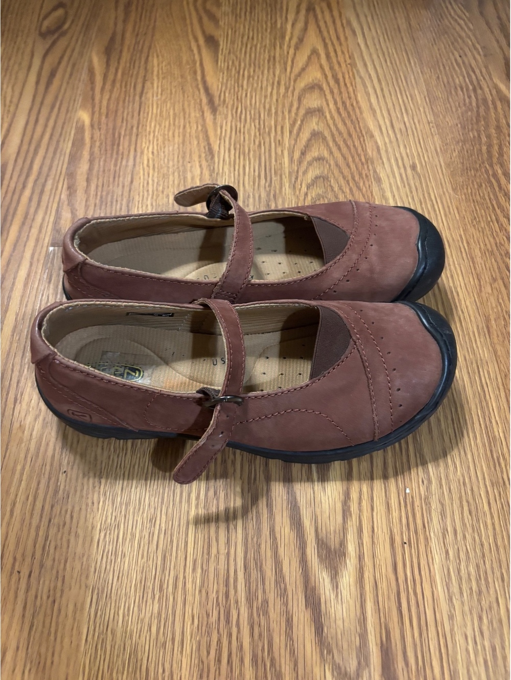 Brand New Keen Mary Jane’s- Size 9
